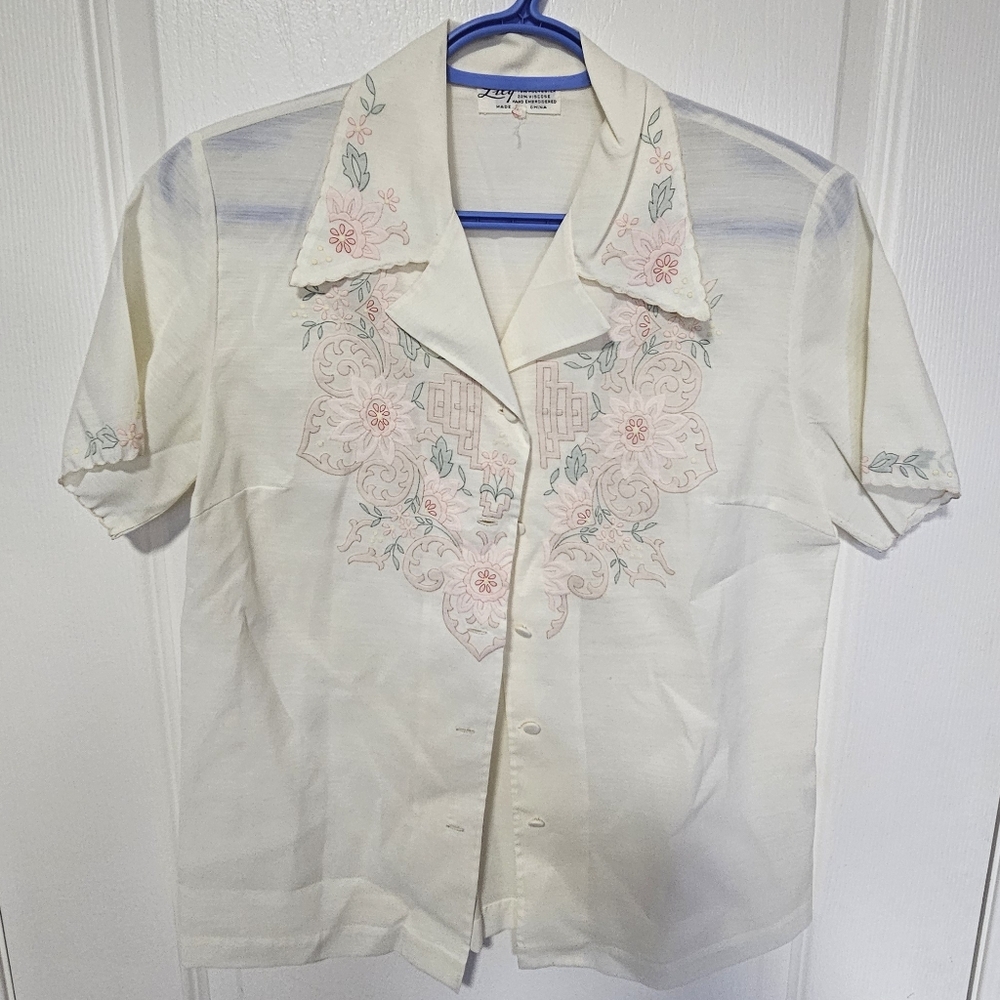 Floral Embroidered Cream Shirt